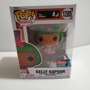 Funko POP Television The Office Kelly Kapoor 2022 NYCC Fall Convention Exclusive